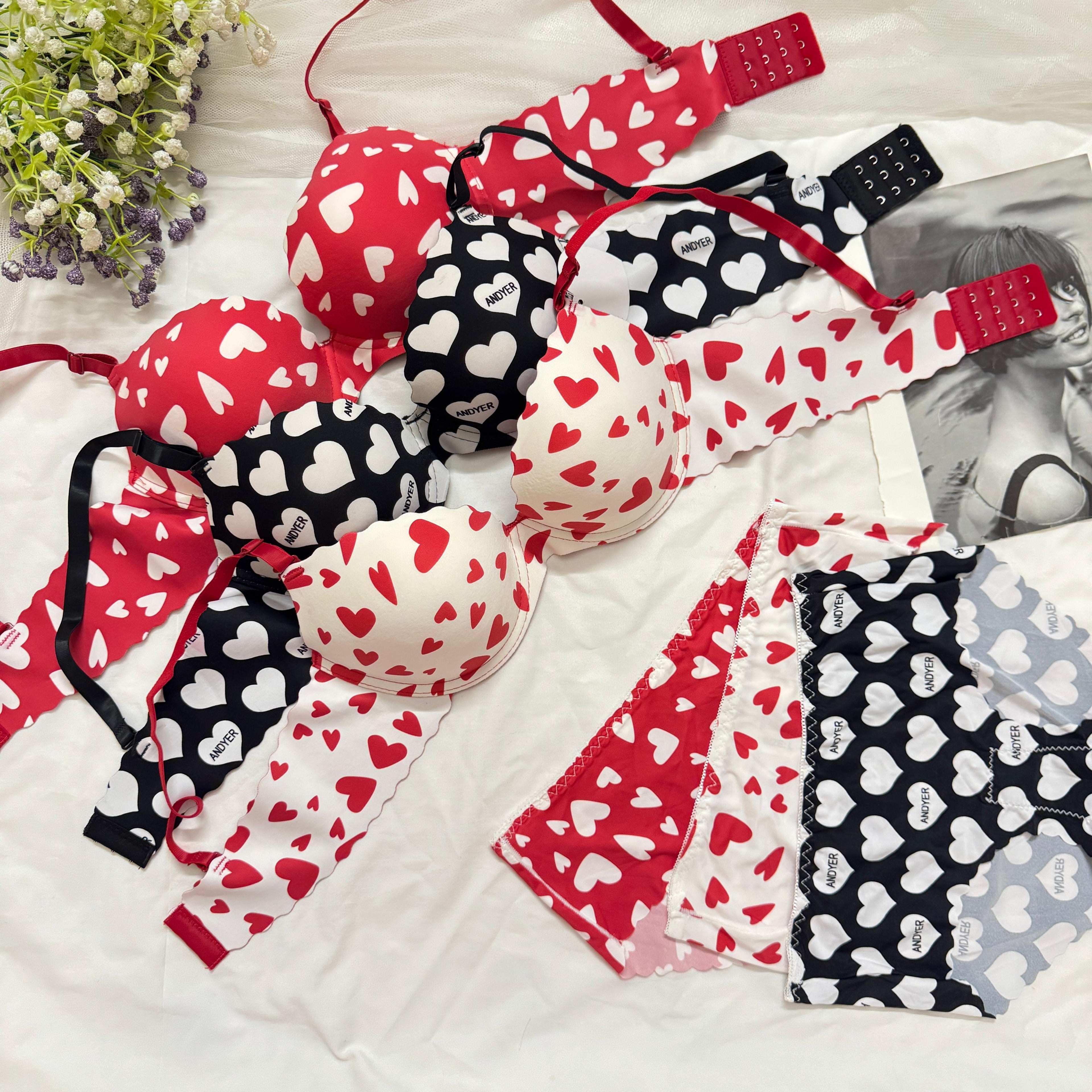 Heart Print Soft Bra Set♥️🤍🖤